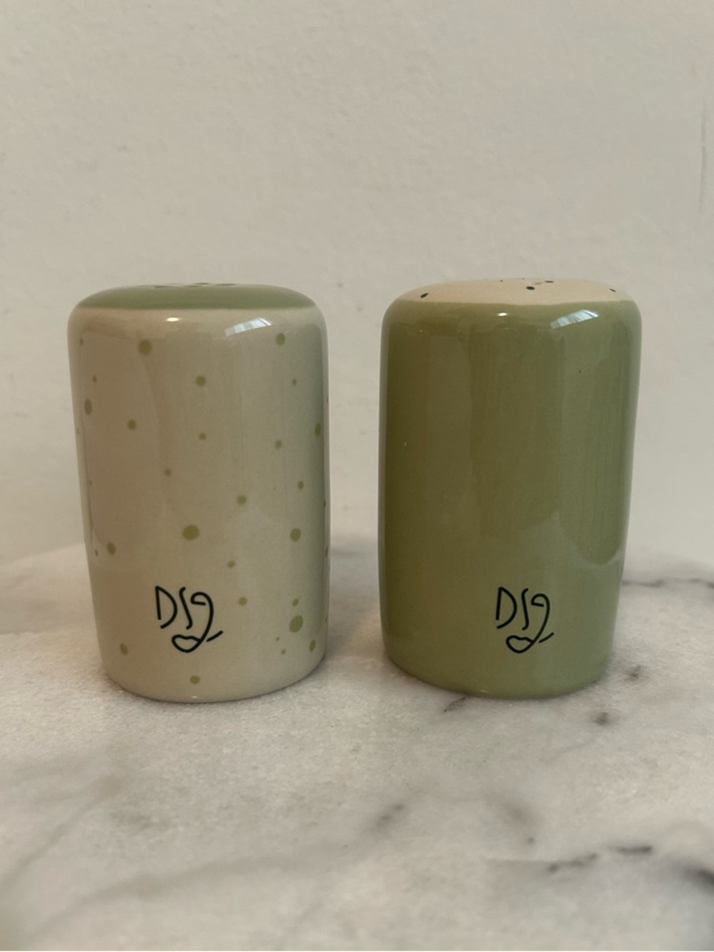 Darling Spring Salt + Pepper Stoneware Shaker Set Green / Speckled
